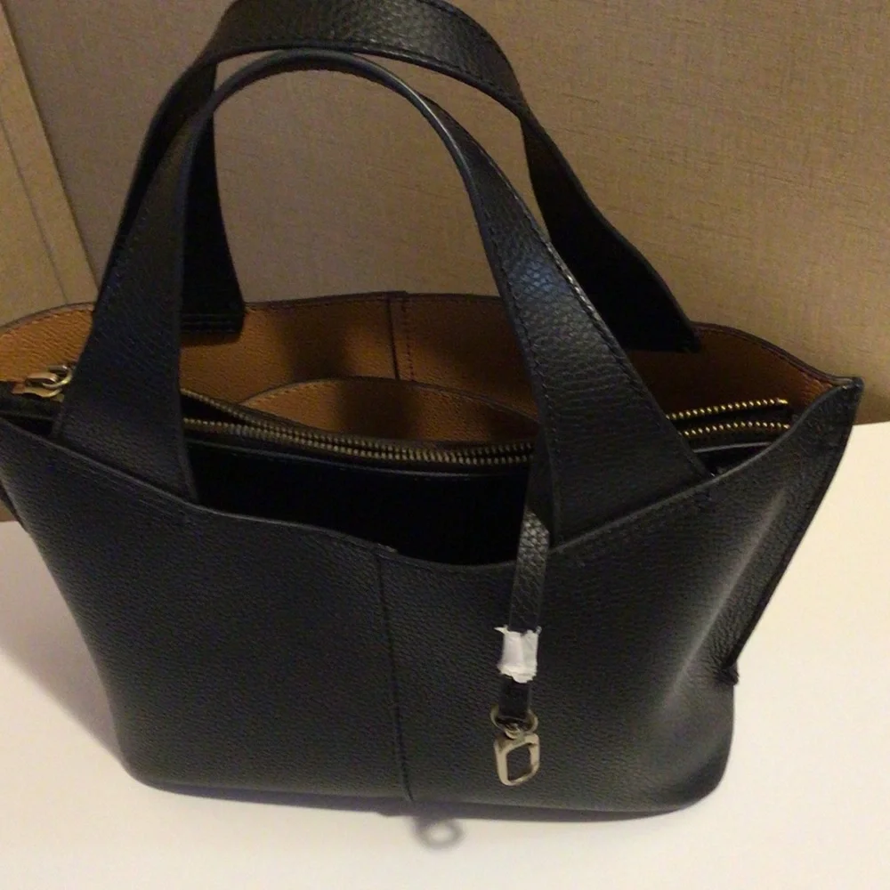 HOBO Black Leather Hobo Bag - Picture 4 of 12